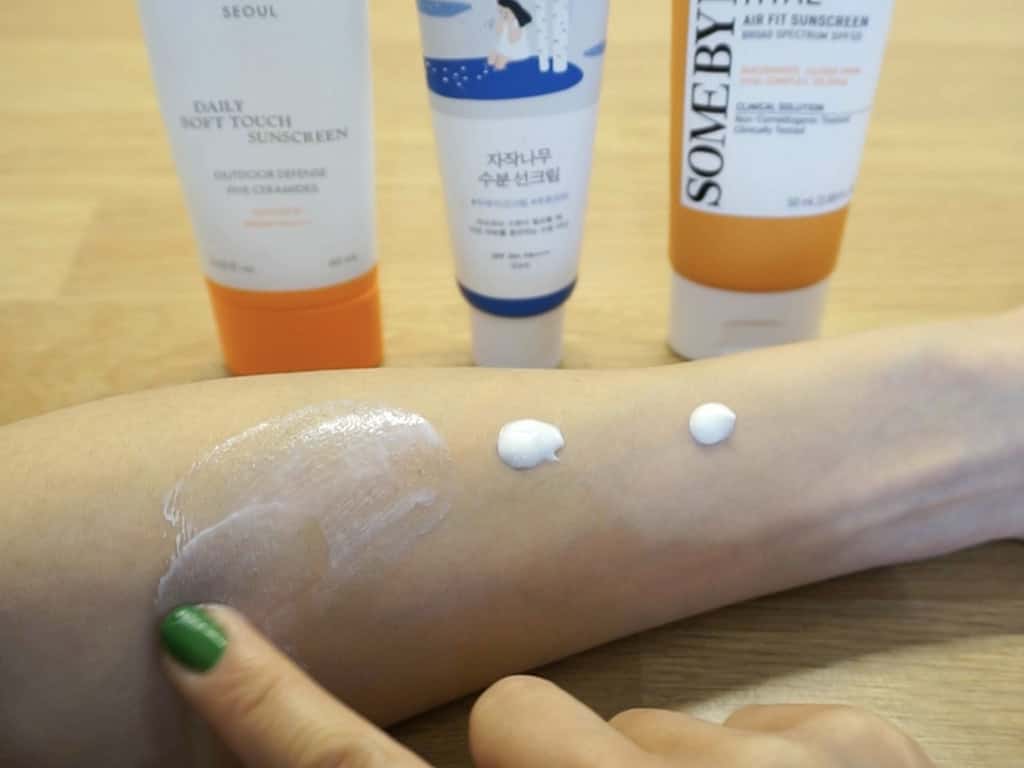Purito Daily Soft Touch Sunscreen_application_1200x1600