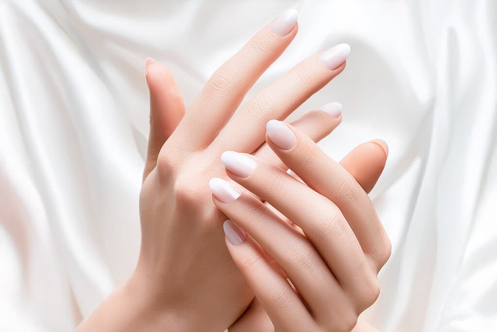 Milky Glass Manicures