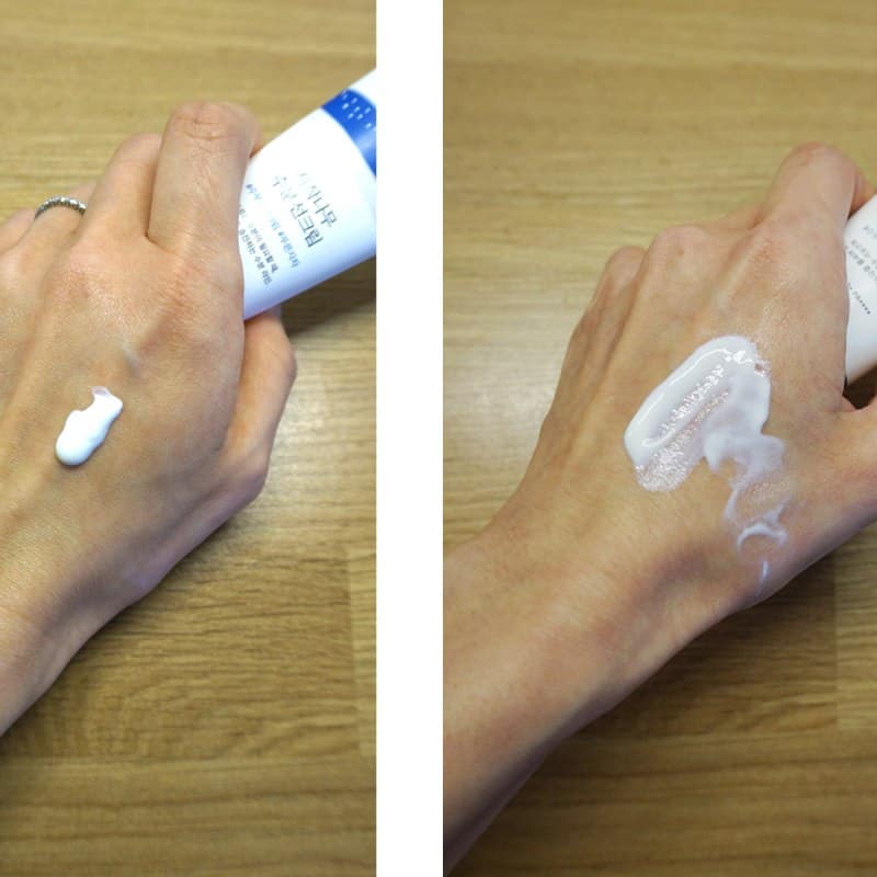 Round Lab Birch Juice Moisturizing Sunscreen-texture-1600Hx1200W
